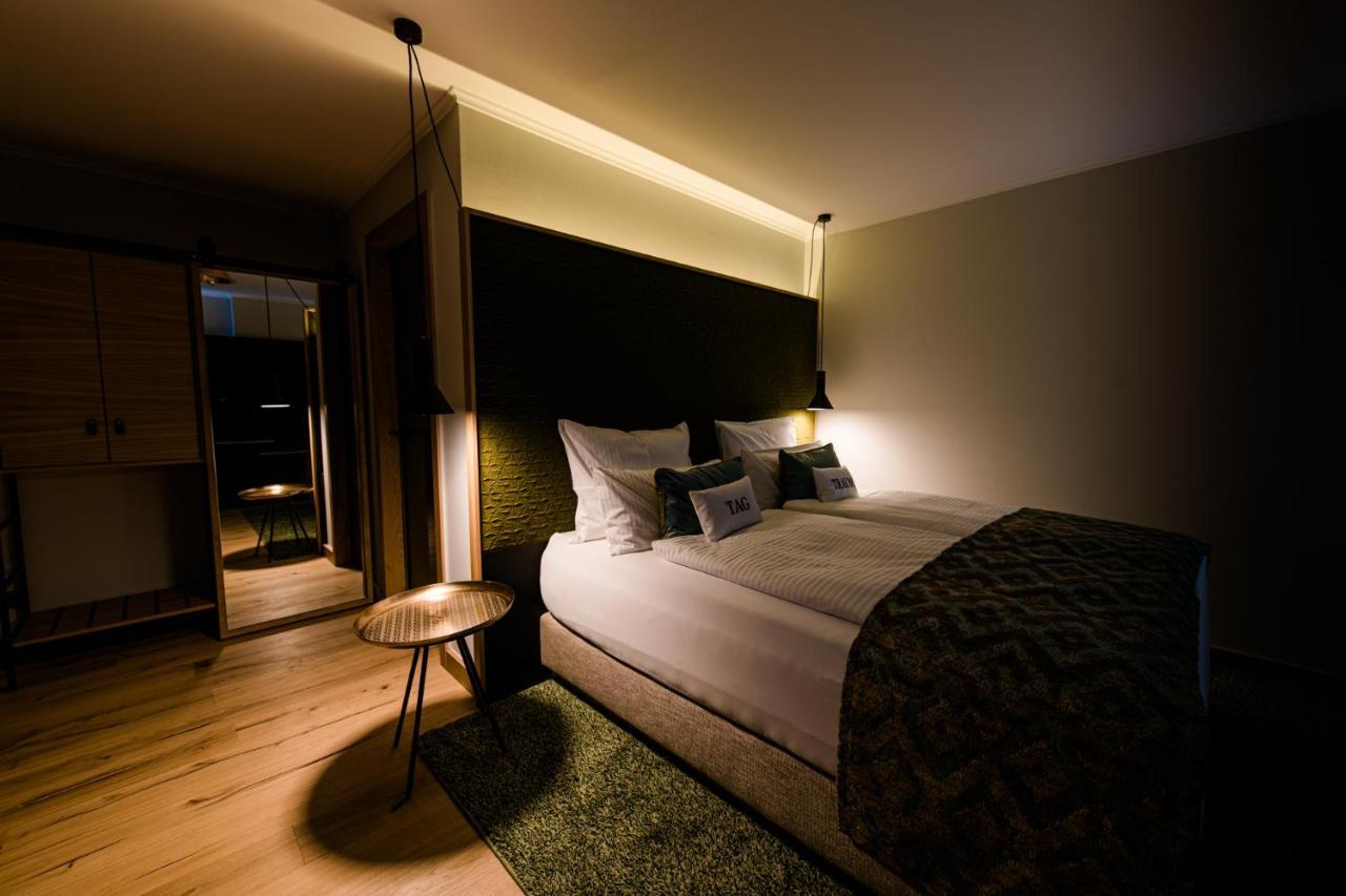 Weinhotel Freylich Zahn フライブルク エクステリア 写真