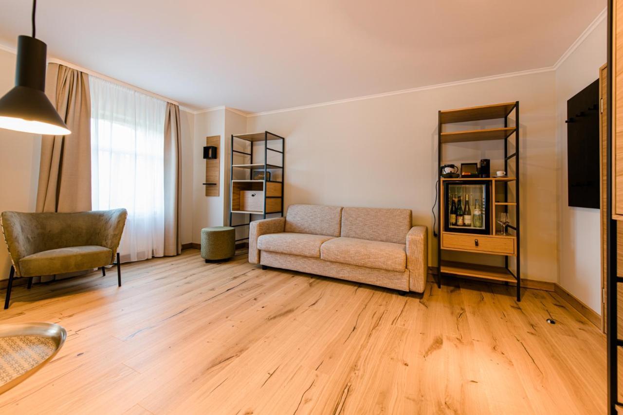 Weinhotel Freylich Zahn フライブルク エクステリア 写真