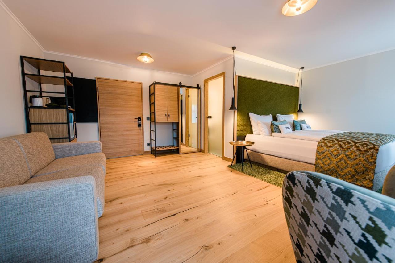 Weinhotel Freylich Zahn フライブルク エクステリア 写真