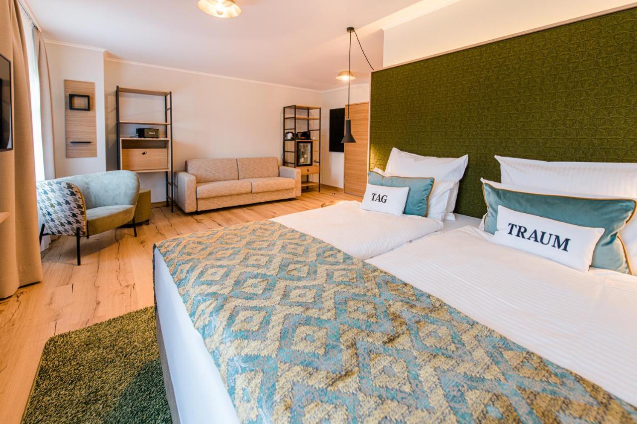 Weinhotel Freylich Zahn フライブルク エクステリア 写真