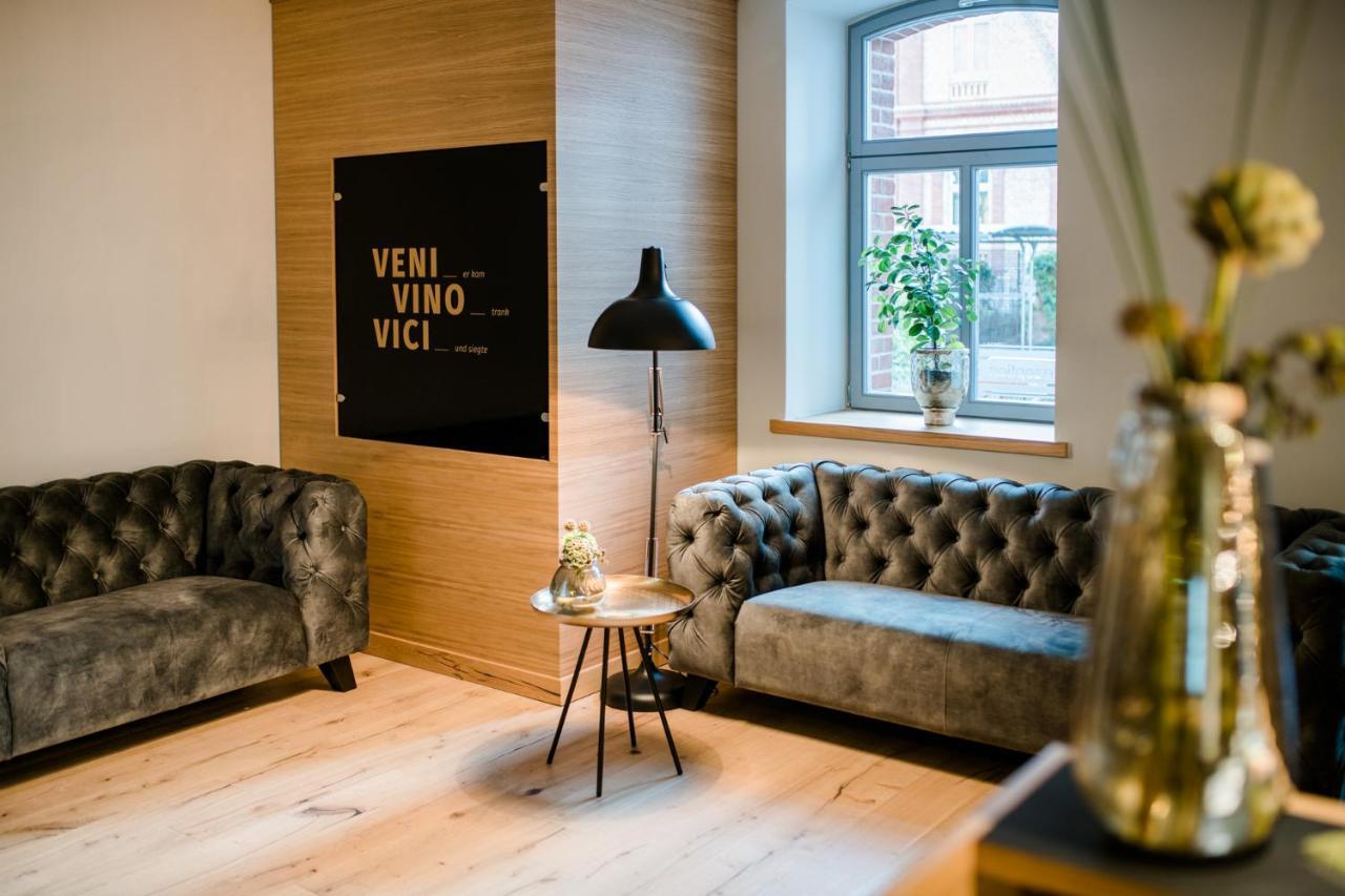 Weinhotel Freylich Zahn フライブルク エクステリア 写真