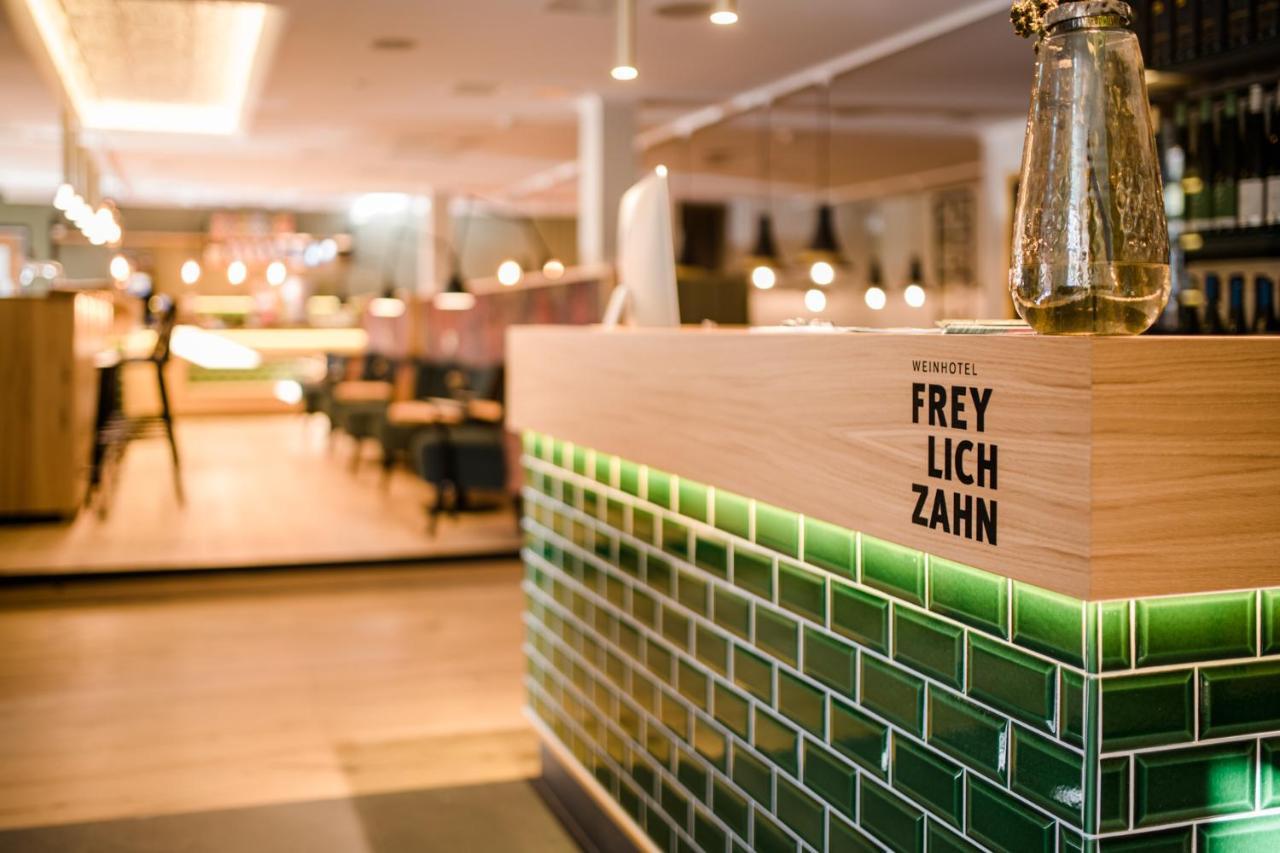 Weinhotel Freylich Zahn フライブルク エクステリア 写真