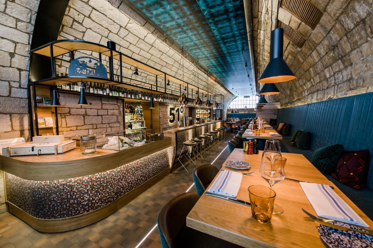 Weinhotel Freylich Zahn フライブルク エクステリア 写真